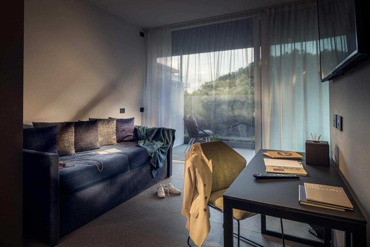 J44 Lifestyle Hotel 5*