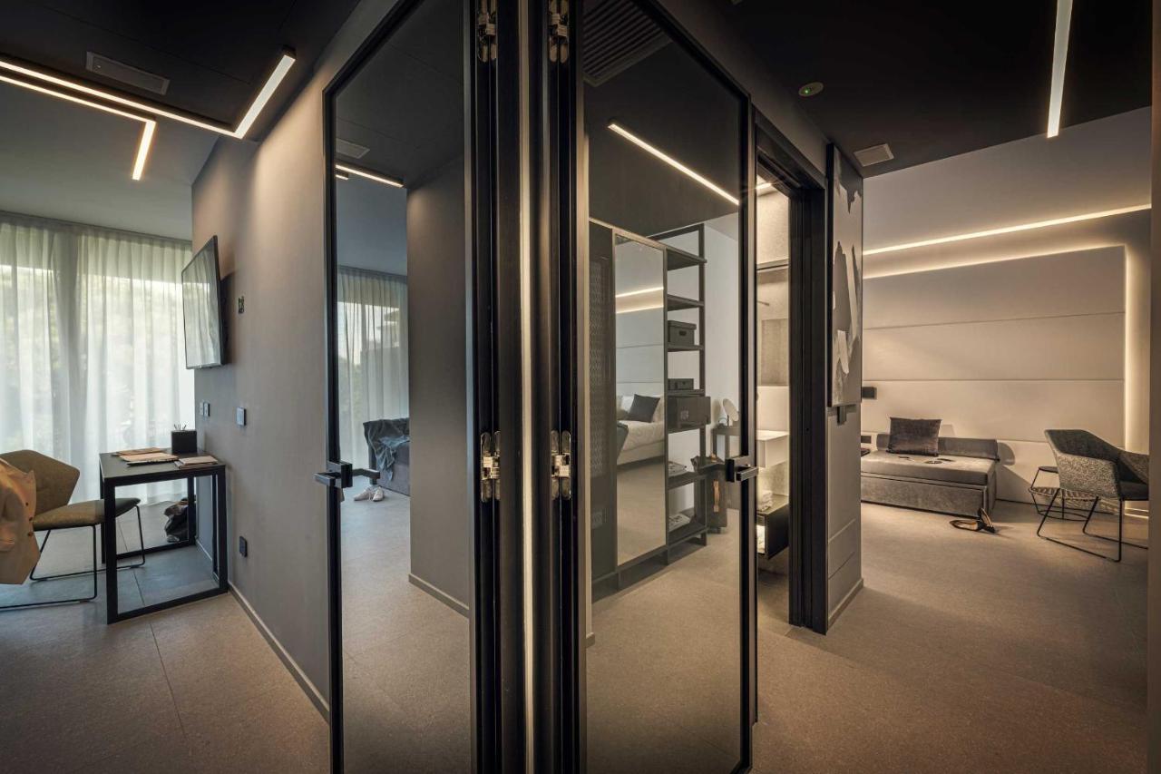 J44 Lifestyle Hotel 5*