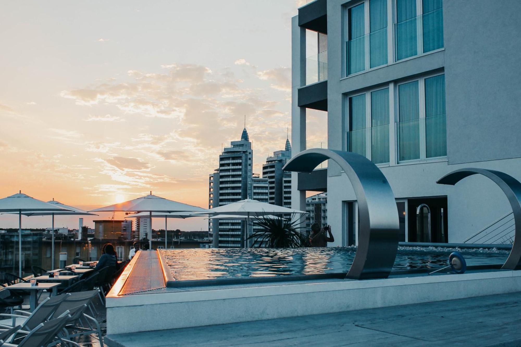 Hotel J44 Lifestyle