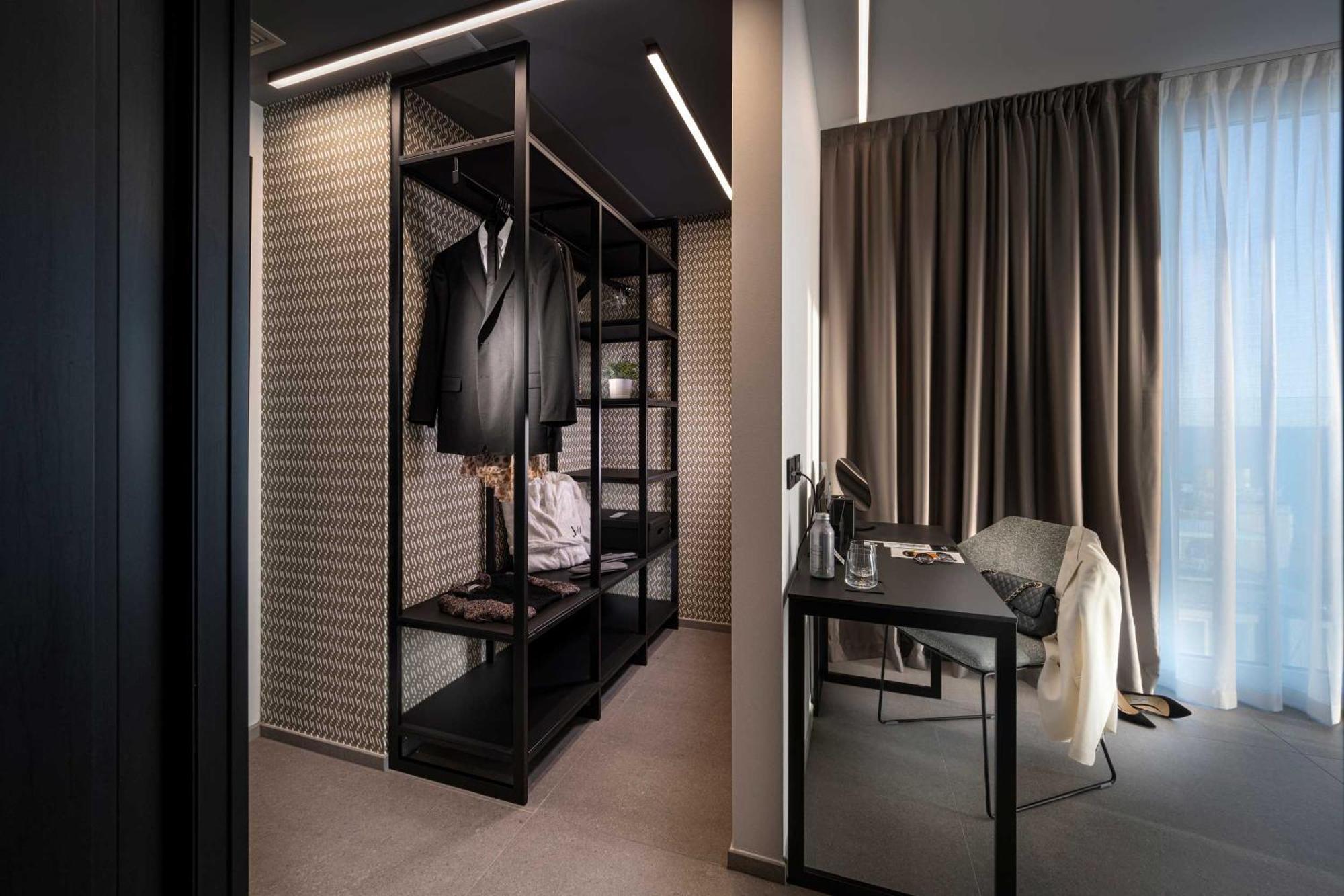 J44 Lifestyle Hotel 5*