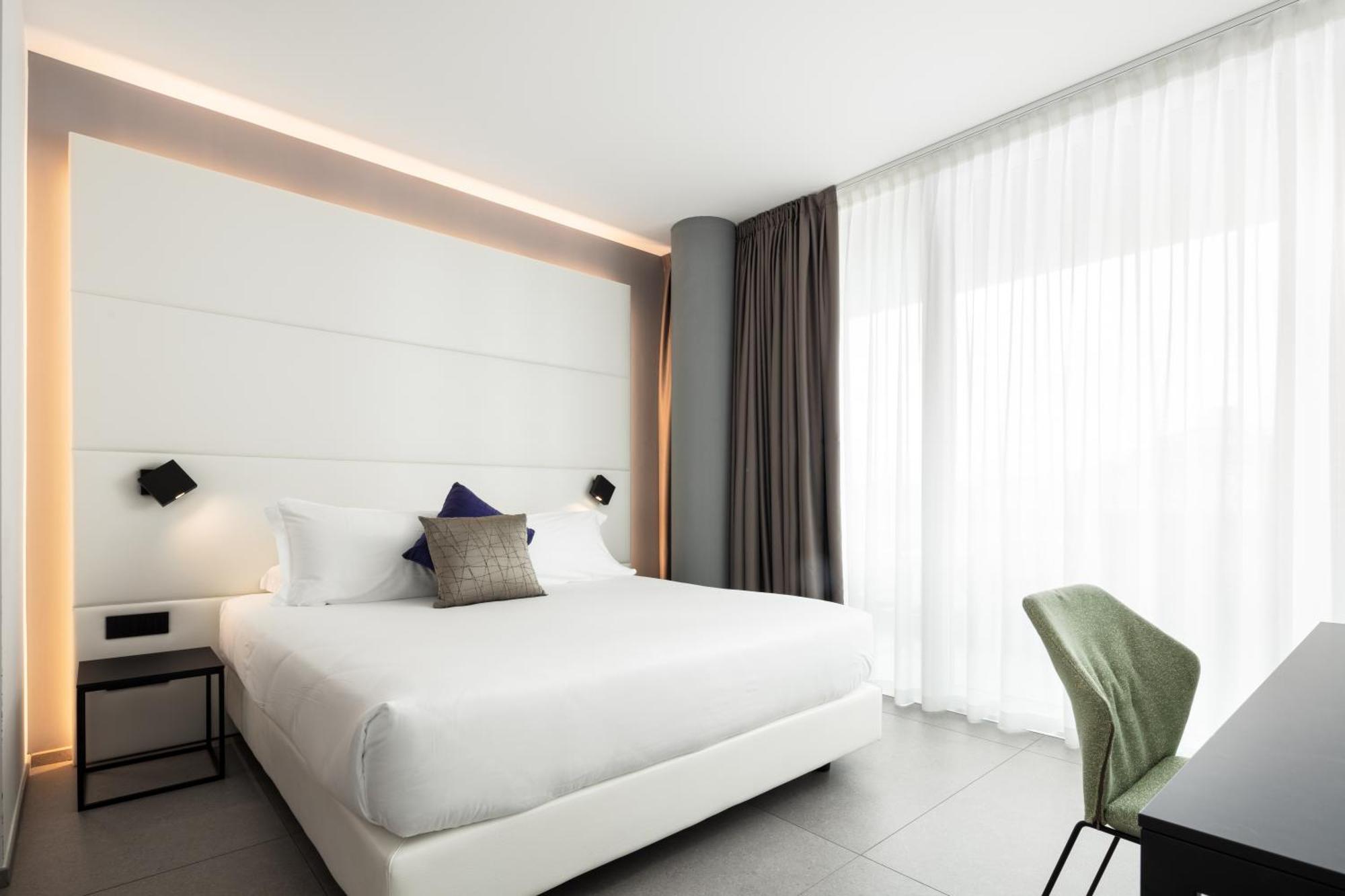 Hotel J44 Lifestyle