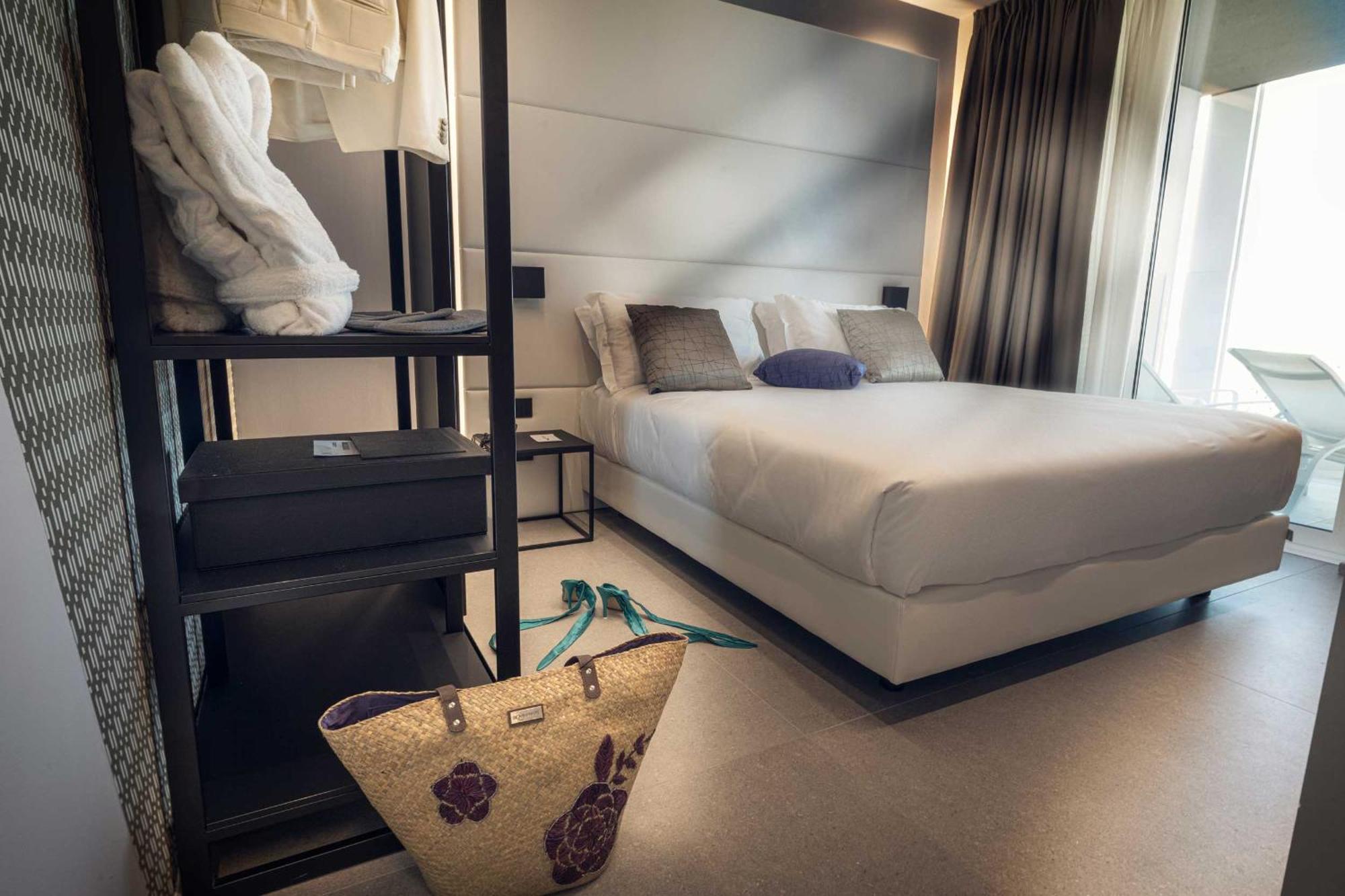 J44 Lifestyle 5* Lido di Jesolo