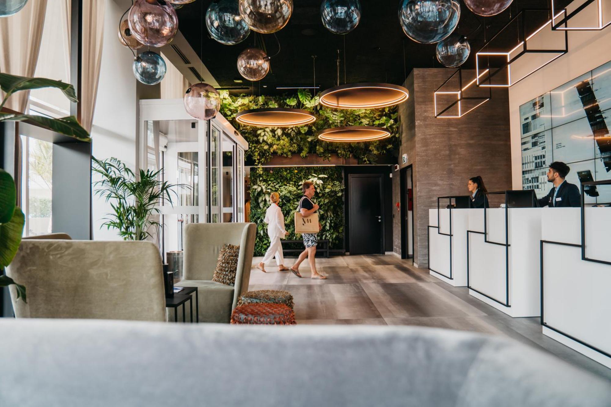 J44 Lifestyle 5* Lido di Jesolo